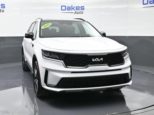 2022 Kia Sorento S