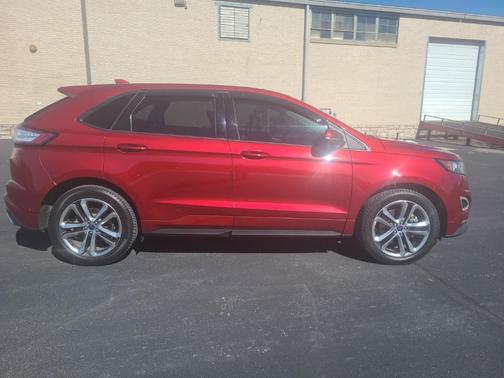 2016 Ford Edge Sport