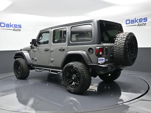 2020 Jeep Wrangler Unlimited Willys 4X4