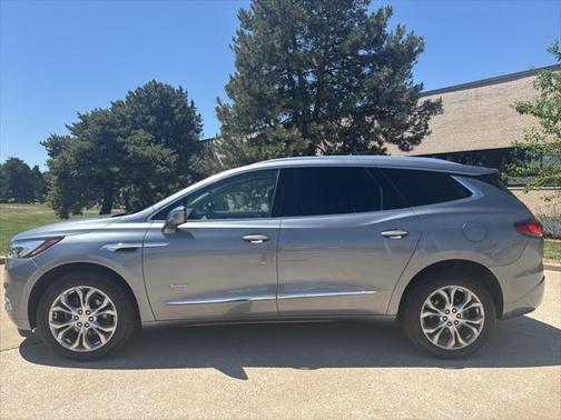 2021 Buick Enclave AWD Avenir