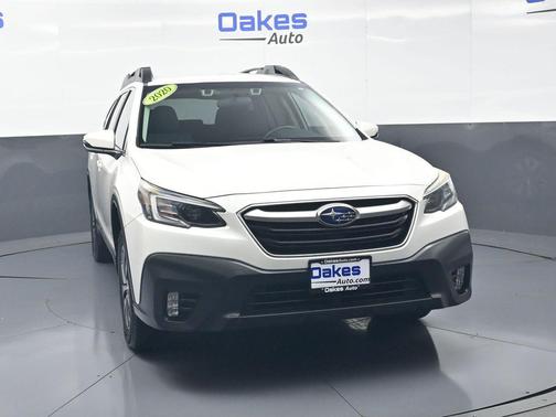 Crystal White Pearl 2020 Subaru Outback Premium
