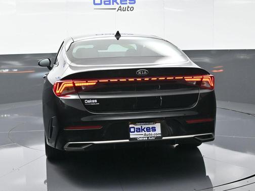 2021 Kia K5 EX