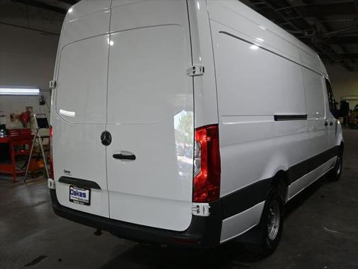 2022 Mercedes-Benz Sprinter 3500XD High Roof