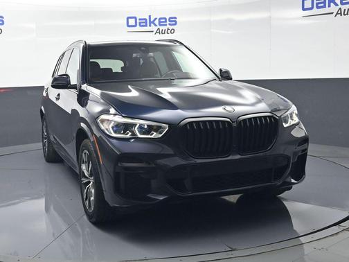 Carbon Black Metallic 2022 BMW X5 M50i