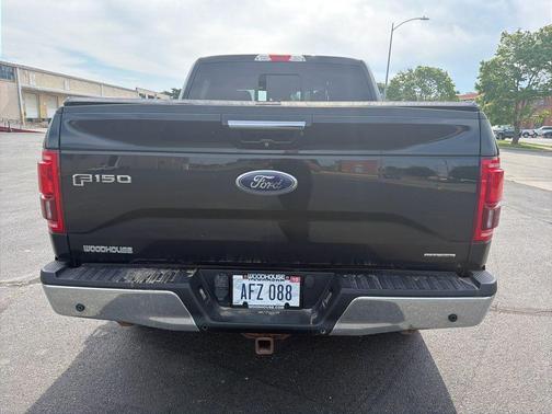TUXEDO BLACK METALLIC 2015 Ford F-150 Lariat