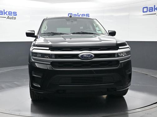 2022 Ford Expedition Max XLT
