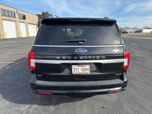 2022 Ford Expedition Max XLT