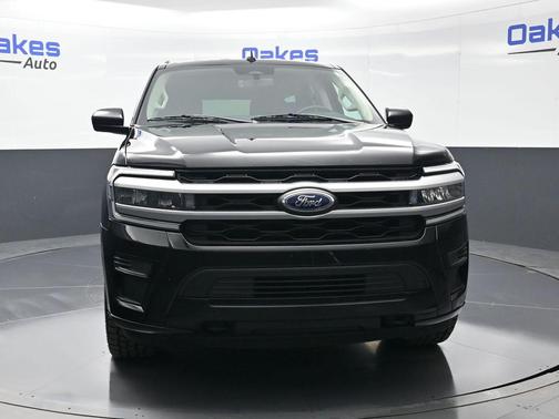 2022 Ford Expedition Max XLT