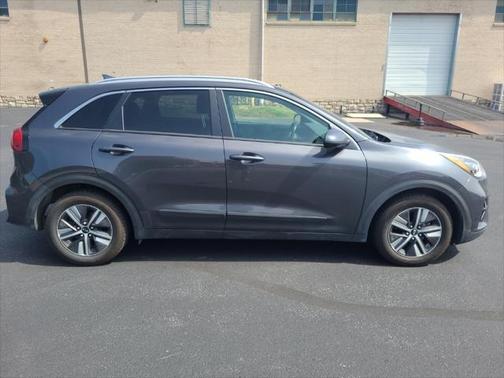 2020 Kia Niro LXS