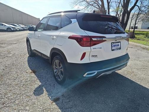 2022 Kia Seltos S