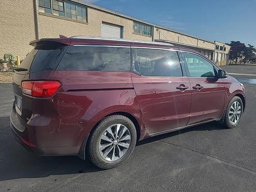 2017 Kia Sedona SX
