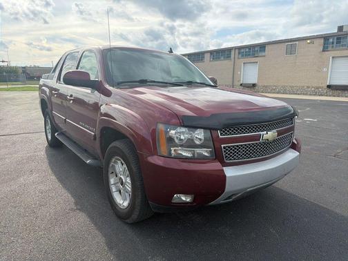 Deep Ruby Metallic 2009 Chevrolet Avalanche 1500 LT