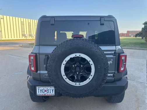 CARBONIZED GRAY METALLIC 2023 Ford Bronco Big Bend