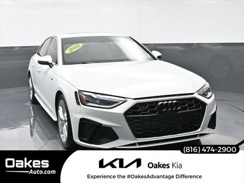 2022 Audi A4 45 S line Premium Plus