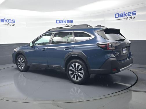 Cosmic Blue Pearl 2024 Subaru Outback Limited