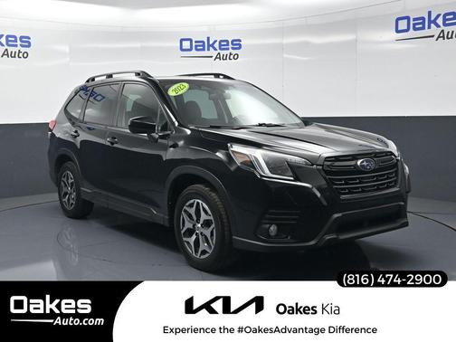 Crystal Black Silica 2023 Subaru Forester Premium