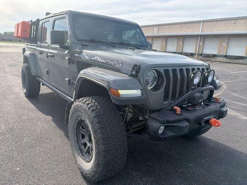 Sting-Gray Clearcoat 2023 Jeep Gladiator Freedom 4x4