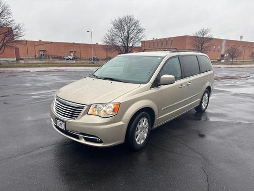 2015 Chrysler Town & Country Touring