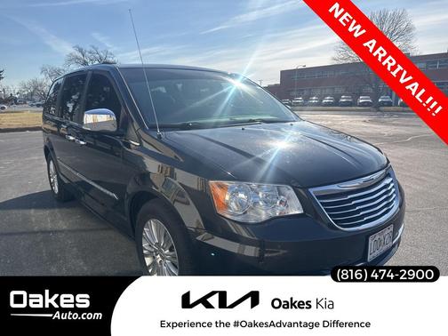 2016 Chrysler Town & Country Limited