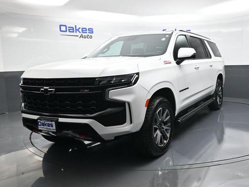 2023 Chevrolet Suburban 4WD Z71