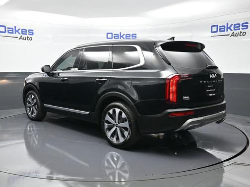 2022 Kia Telluride S