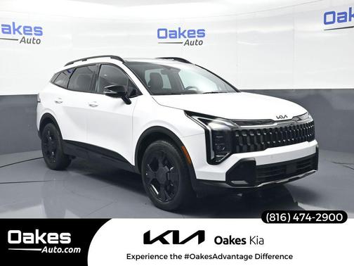 Glacial White Pearl 2026 Kia Sportage X-Line