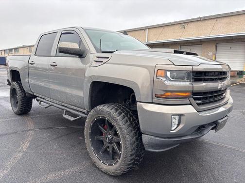 2017 Chevrolet Silverado 1500 2LT