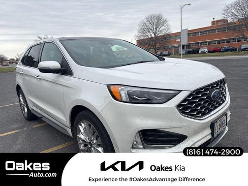 STAR WHITE 2024 Ford Edge Titanium