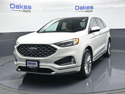 STAR WHITE 2024 Ford Edge Titanium