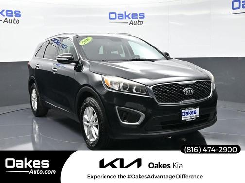 2016 Kia Sorento LX