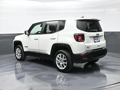 2023 Jeep Renegade Latitude
