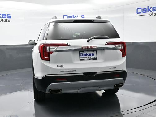 2023 GMC Acadia AWD SLT