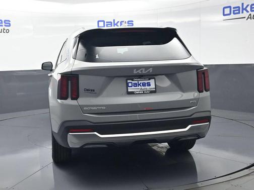 Wolf Gray 2026 Kia Sorento S