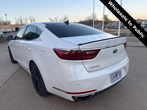 2017 Kia Cadenza Limited