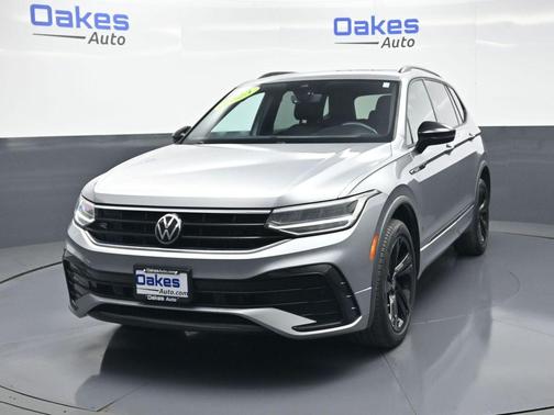 Silver Metallic 2023 Volkswagen Tiguan 2.0T SE R-Line Black