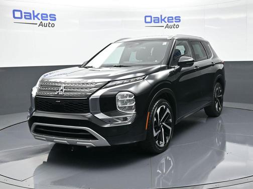 2023 Mitsubishi Outlander SEL Black Edition 2WD