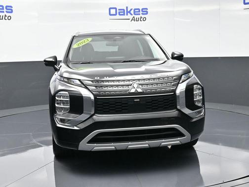 2023 Mitsubishi Outlander SEL Black Edition 2WD