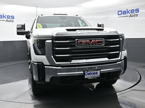 2025 GMC Sierra 2500 SLT