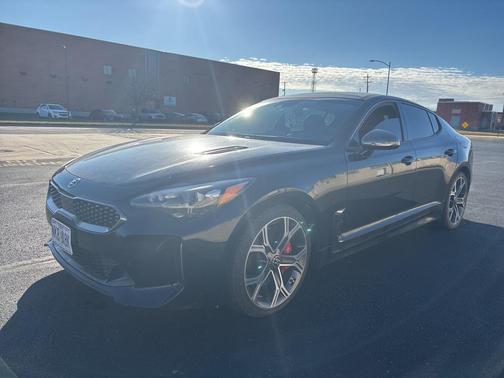 2019 Kia Stinger GT2