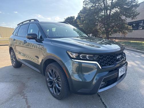 2022 Kia Sorento SX