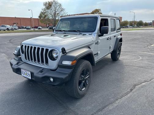2022 Jeep Wrangler Unlimited Sport Altitude