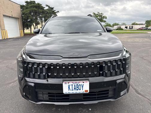 Ebony Black 2026 Kia Sportage X-Line