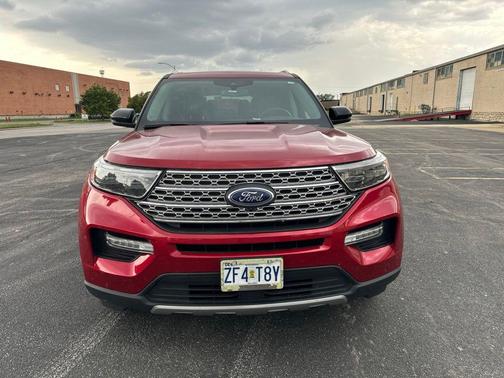 Rapid Red Metallic Tinted Clearcoat 2024 Ford Explorer Limited
