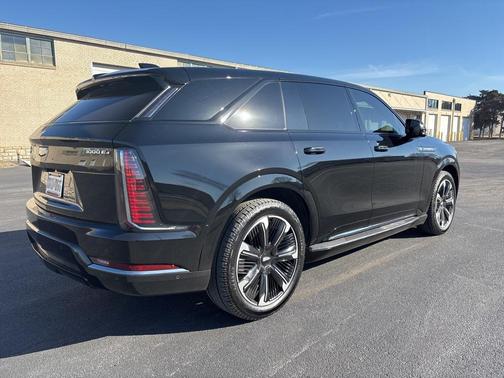 2025 Cadillac Escalade IQ Sport 1