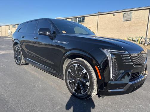 2025 Cadillac Escalade IQ Sport 1