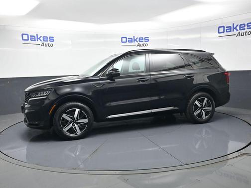 Ebony Black 2022 Kia Sorento EX
