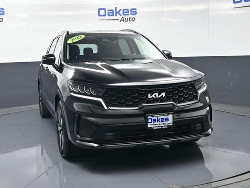 Ebony Black 2022 Kia Sorento EX