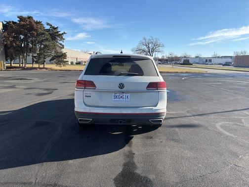 2021 Volkswagen Atlas 3.6L SE w/Technology