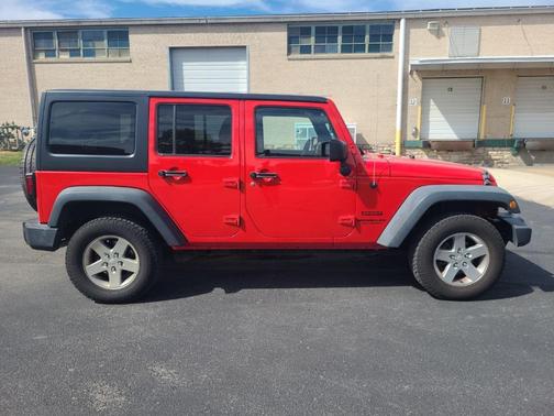 2016 Jeep Wrangler Unlimited Sport