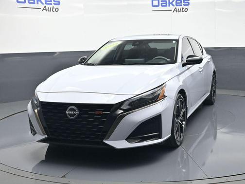 Gray Sky Pearl 2023 Nissan Altima SR FWD